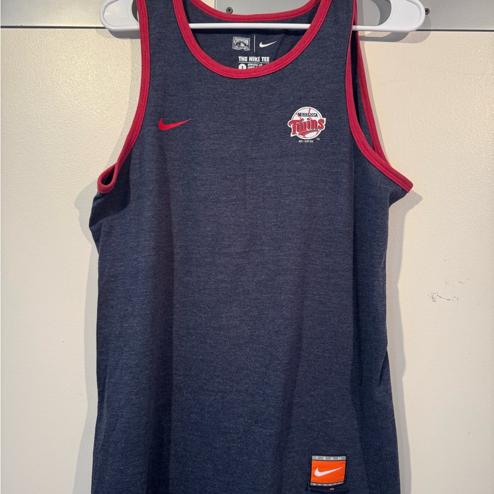 Minnesota Twins Nike Tank Top, small